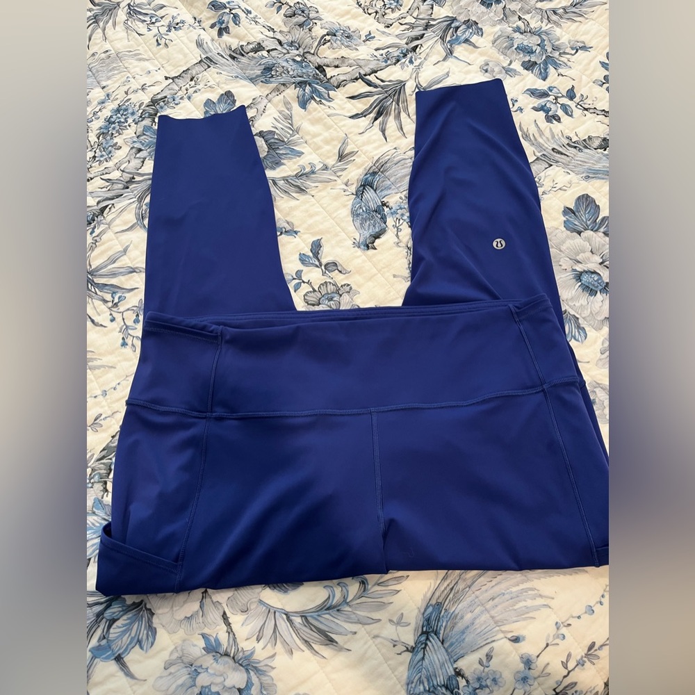 Women’s Lululemon Leggings- Size 14